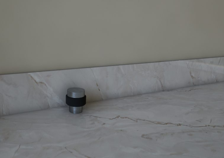 hettich door stopper