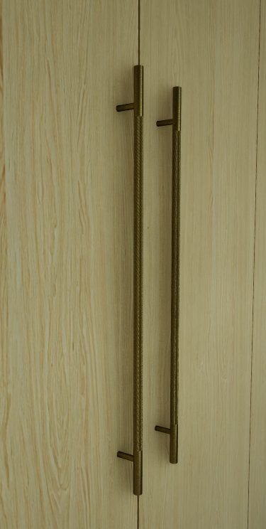 wardrobe handle
